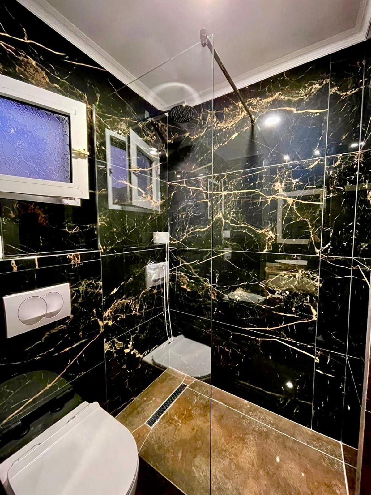 Hotel Kolagji Himara Zewnętrze zdjęcie